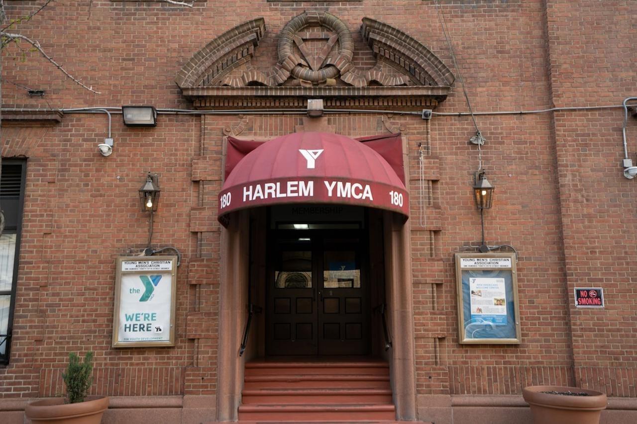 Hostel Harlem Ymca New York Exterior foto
